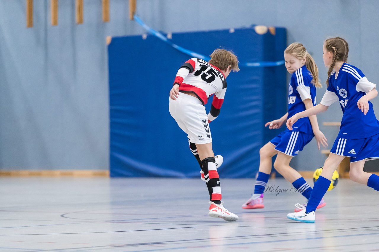 Bild 133 - wDJ NFV Futsalturnier